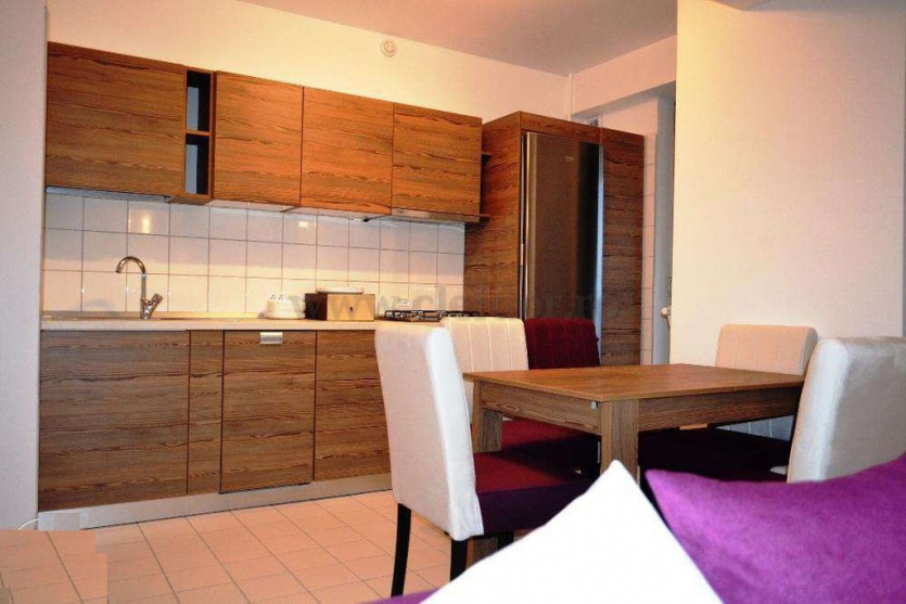 3 room Apartment for rent, Stefan cel Mare area Apartament cu 3 camere de închiriat în zona Stefan cel Mare