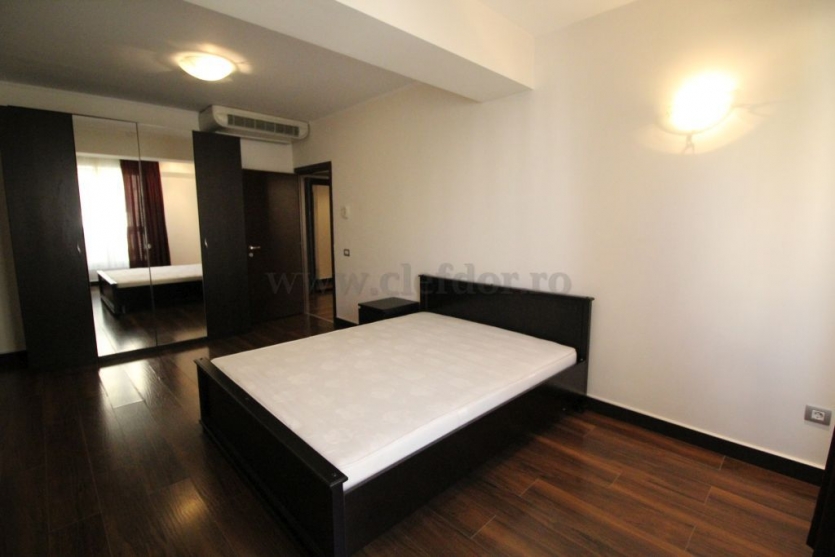 Apartament cu 4 camere de închiriat în zona Soseaua Nordului Apartament cu 4 camere de închiriat în zona Soseaua Nordului