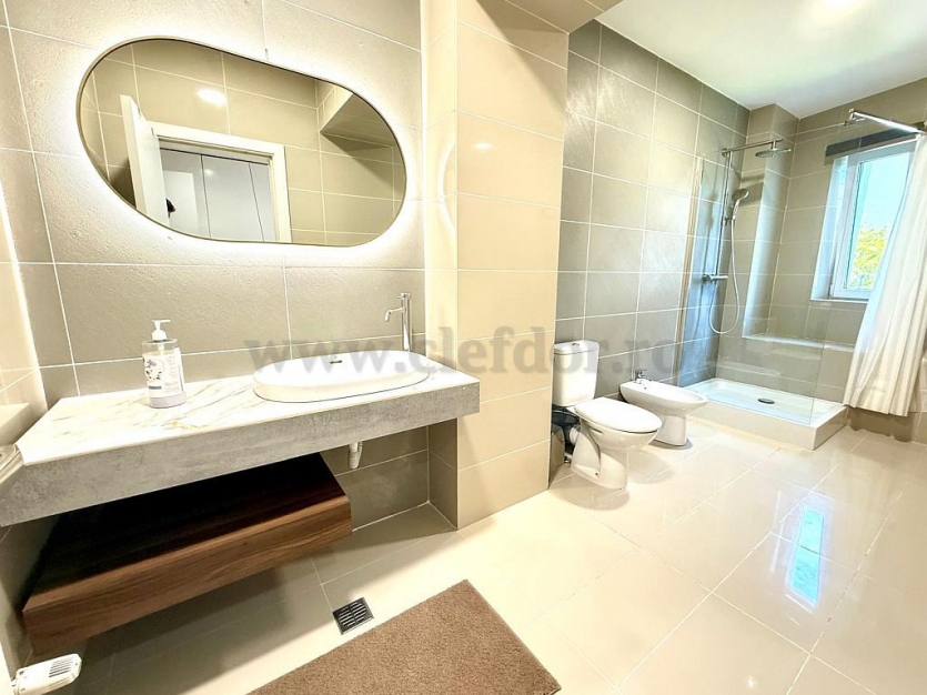 4 room Apartment for rent, Pipera area Apartament cu 4 camere de închiriat în zona Pipera