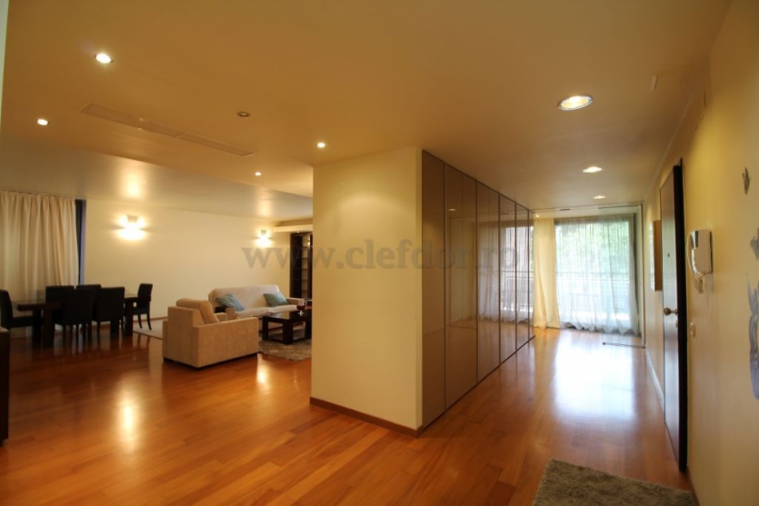 3 room Apartment for rent, Primaverii area Apartament cu 3 camere de închiriat în zona Primaverii