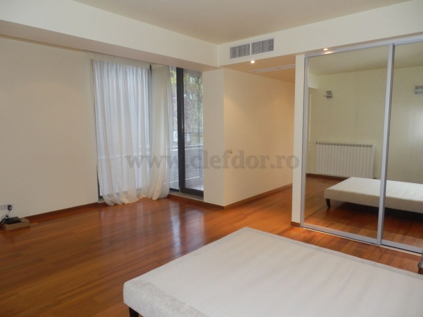 3 room Apartment for rent, Primaverii area Apartament cu 3 camere de închiriat în zona Primaverii