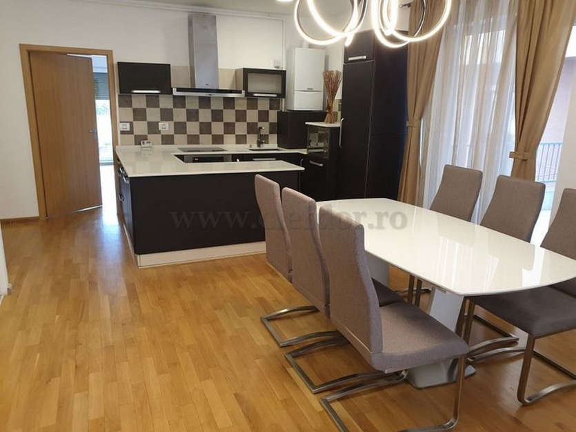 3 room Apartment for rent, Soseaua Nordului area Apartament cu 3 camere de închiriat în zona Soseaua Nordului