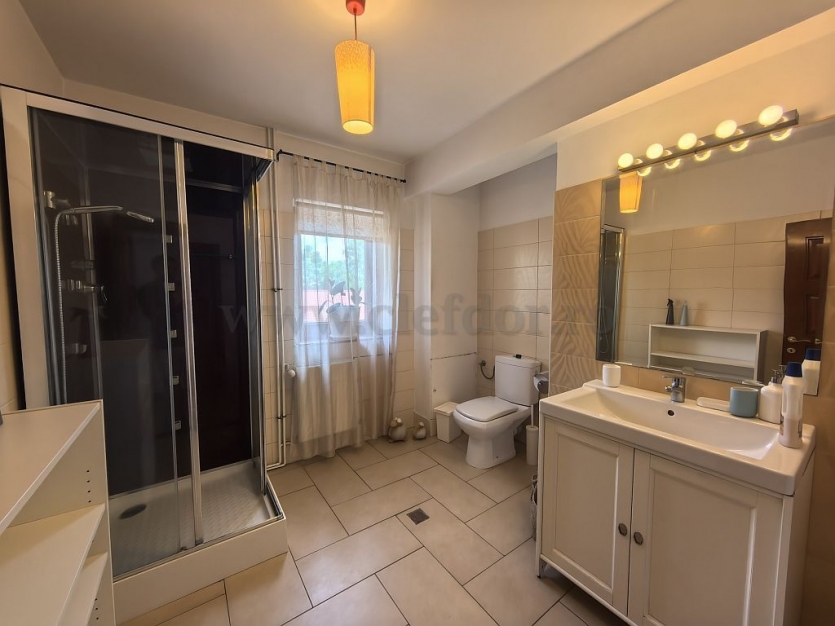 3 room Apartment for rent, Baneasa area Apartament cu 3 camere de închiriat în zona Baneasa