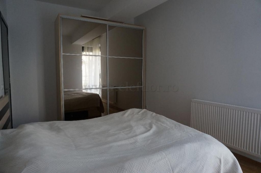 Apartament cu 3 camere de închiriat în zona Soseaua Nordului Apartament cu 3 camere de închiriat în zona Soseaua Nordului
