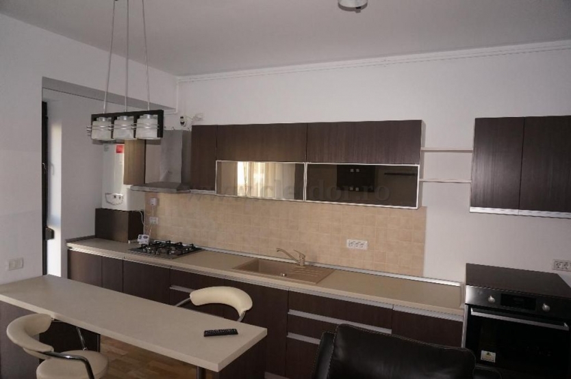 Apartament cu 3 camere de închiriat în zona Soseaua Nordului Apartament cu 3 camere de închiriat în zona Soseaua Nordului