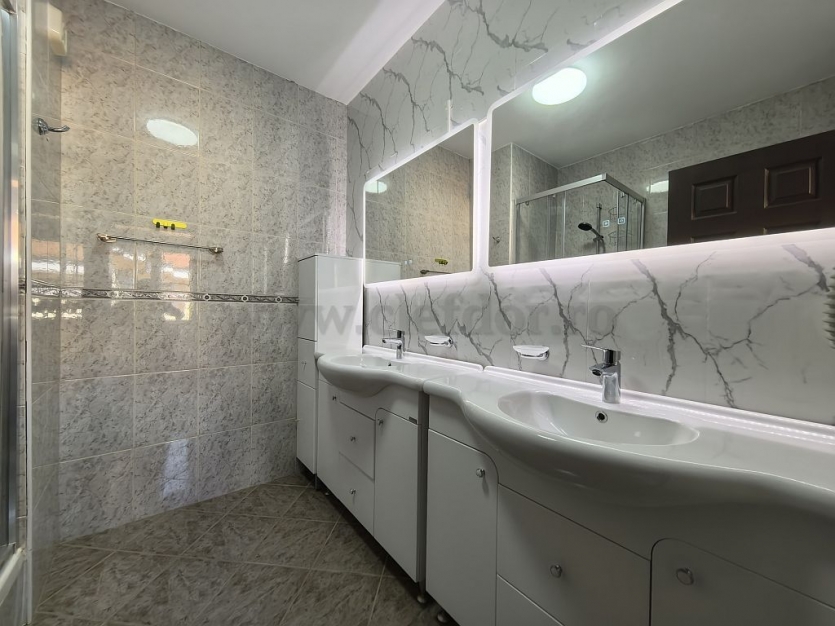 Villa for Rent near British School Vila de Inchiriat langa British School