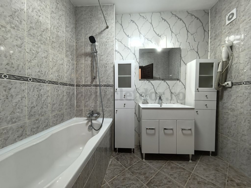 Villa for Rent near British School Vila de Inchiriat langa British School