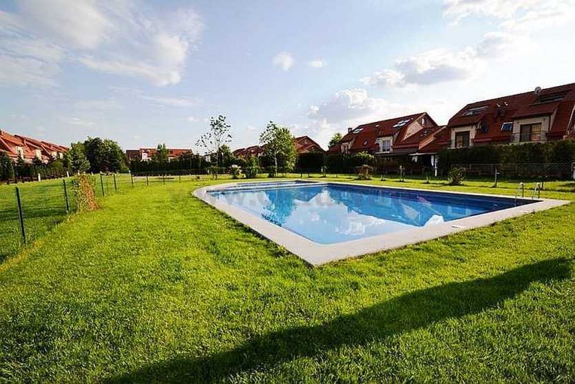 Vila cu Acces la Piscina in apropiere de Scoala Americana Vila cu Acces la Piscina in apropiere de Scoala Americana