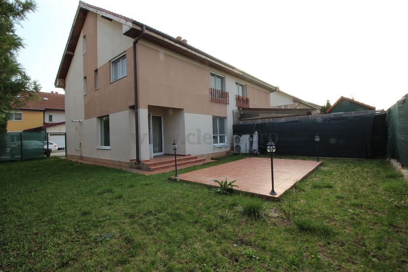 American Village - Vila de închiriat în zona Pipera/OMV American Village - Vila de închiriat în zona Pipera/OMV