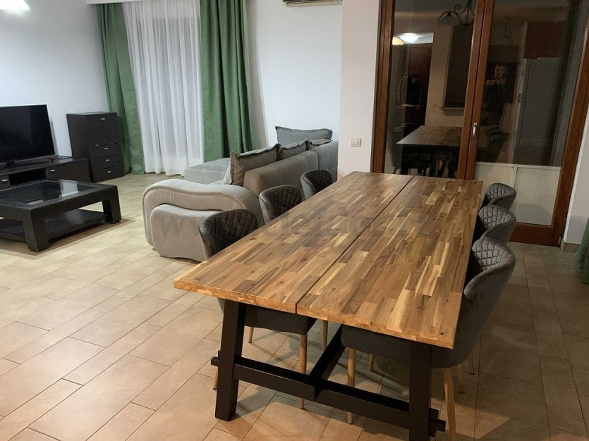 American Village - Villa for rent, Pipera area American Village - Vila de închiriat în zona Pipera/OMV