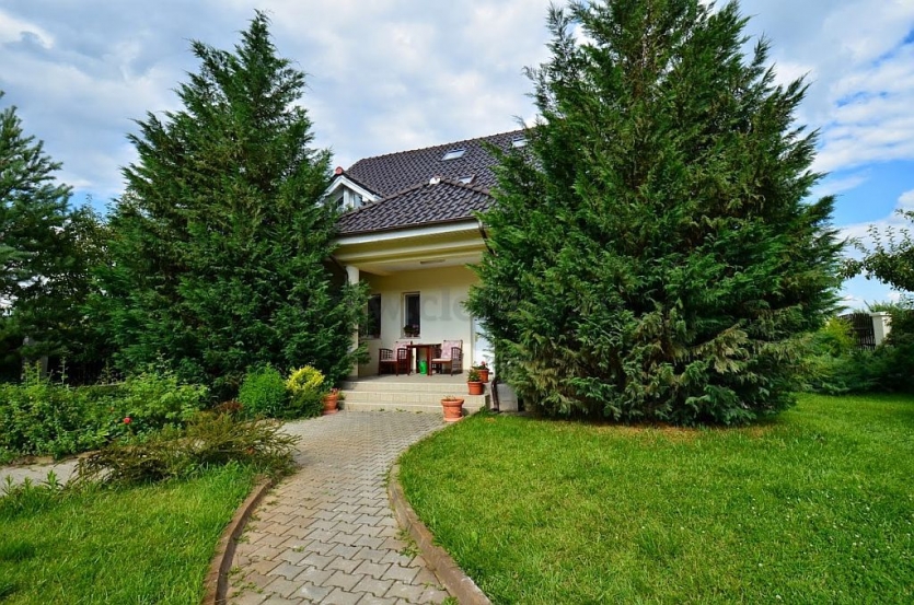 Individual Villa near American School Vilă Individuala in apropiere de Scoala Americana