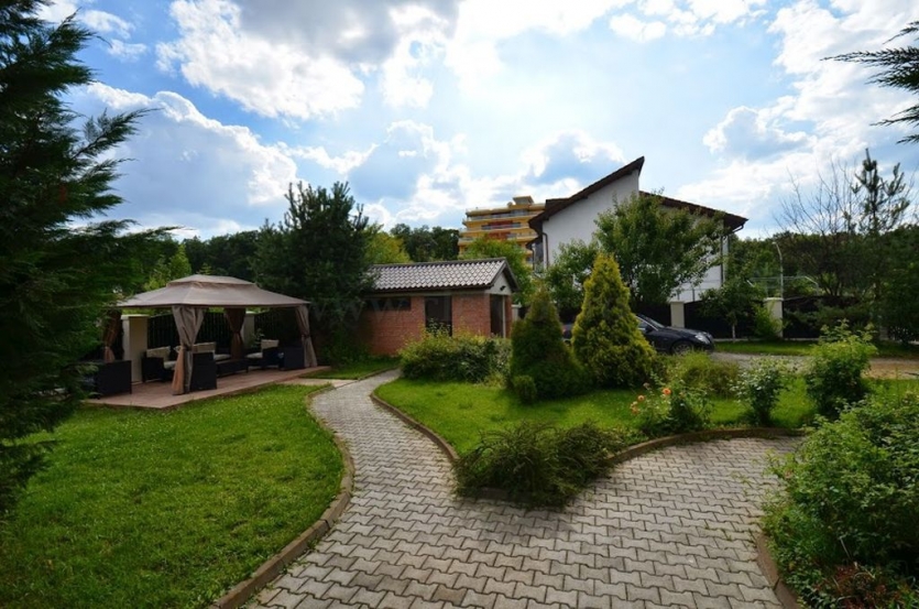 Individual Villa near American School Vilă Individuala in apropiere de Scoala Americana