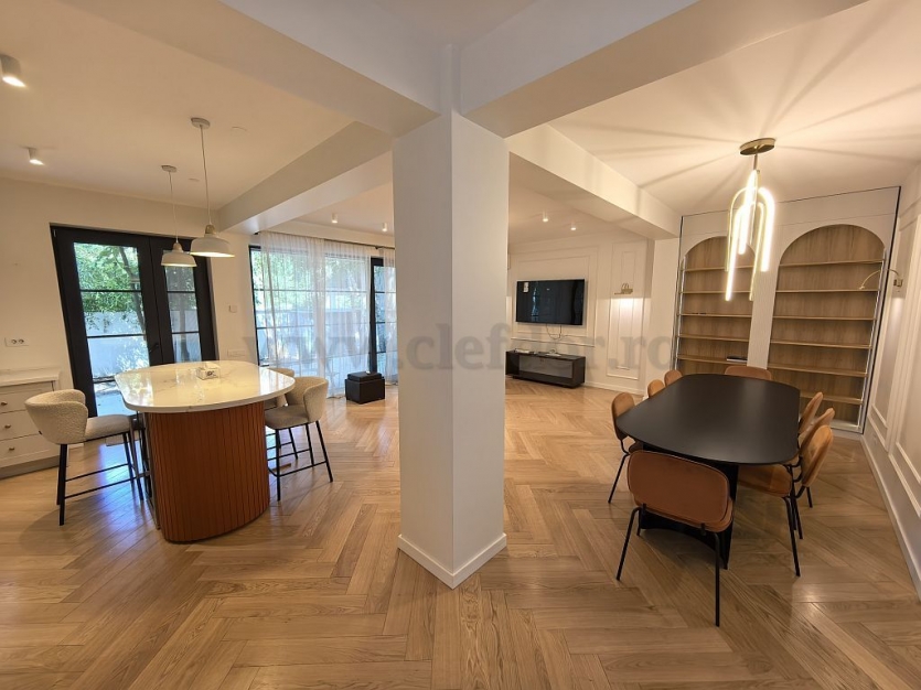 Iancu Nicolae - Cambridge School - RENOVATED Villa Iancu Nicolae - Cambridge School-  Vilă RENOVATA
