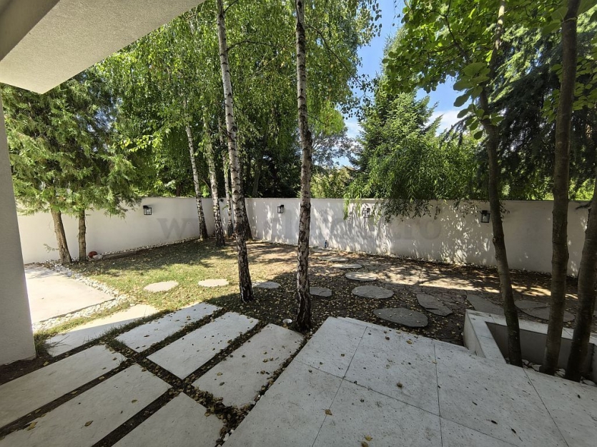 Iancu Nicolae - Cambridge School - RENOVATED Villa Iancu Nicolae - Cambridge School-  Vilă RENOVATA