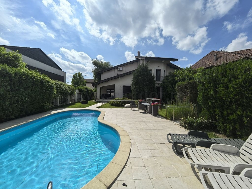 Iancu Nicolae - Detached villa near the forest Iancu Nicolae - Vila individuala langa padure