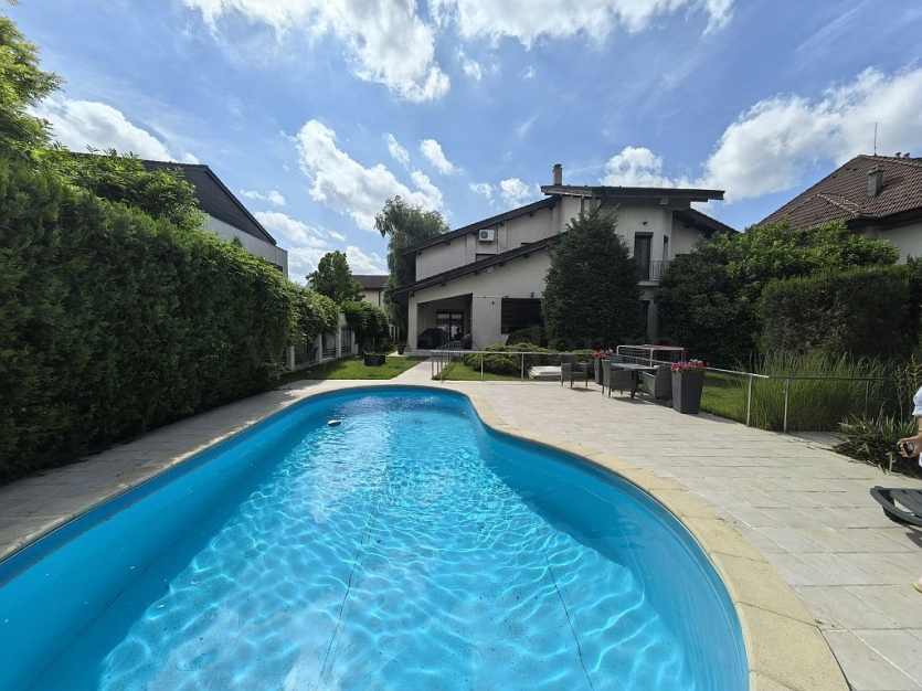 Iancu Nicolae - Detached villa near the forest Iancu Nicolae - Vila individuala langa padure
