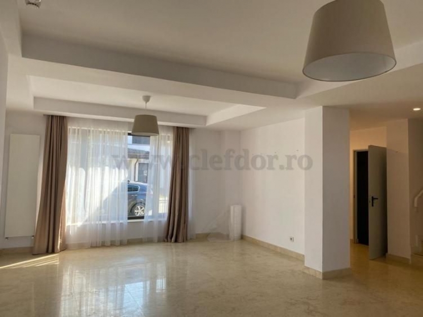 Oxford Gardens-Luxury Villa near the American School Oxford Gardens-Vila de Lux in apropiere de Scoala Americana