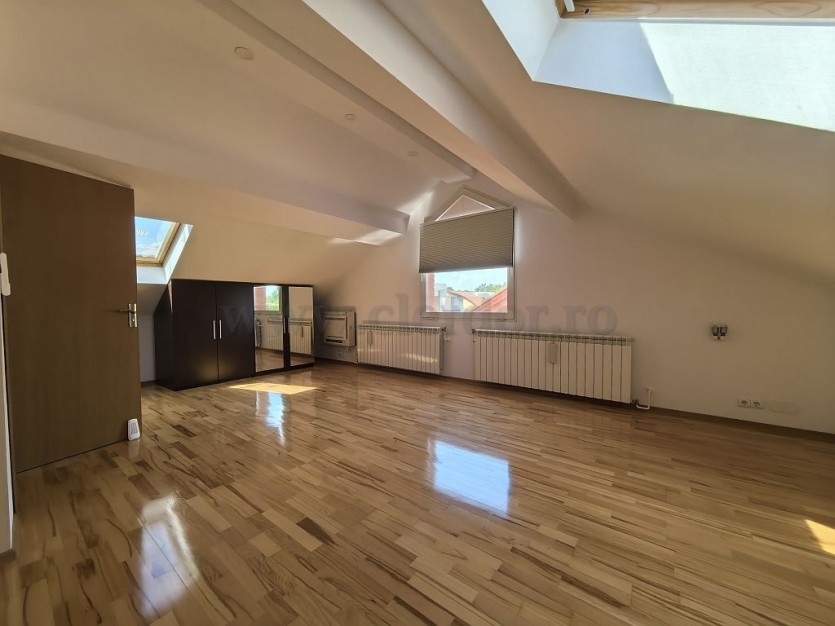 Vilă cu acces la piscina langa Jolie Ville Vilă cu acces la piscina langa Jolie Ville