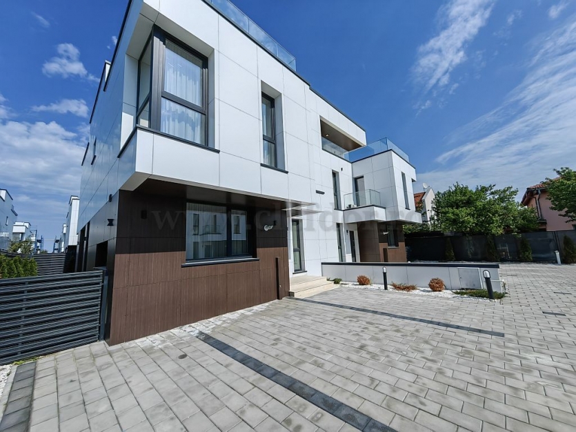 Vila in zona OMV Pipera Vila in zona OMV Pipera