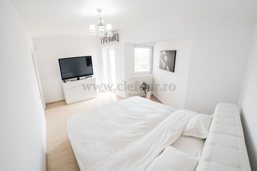 Luxury Villa in Iancu Nicolae Area Vila de Lux in zona Iancu Nicolae