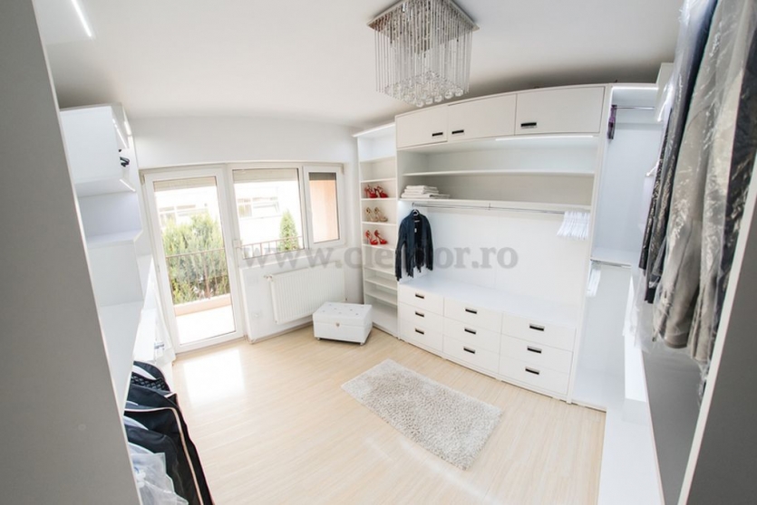 Luxury Villa in Iancu Nicolae Area Vila de Lux in zona Iancu Nicolae
