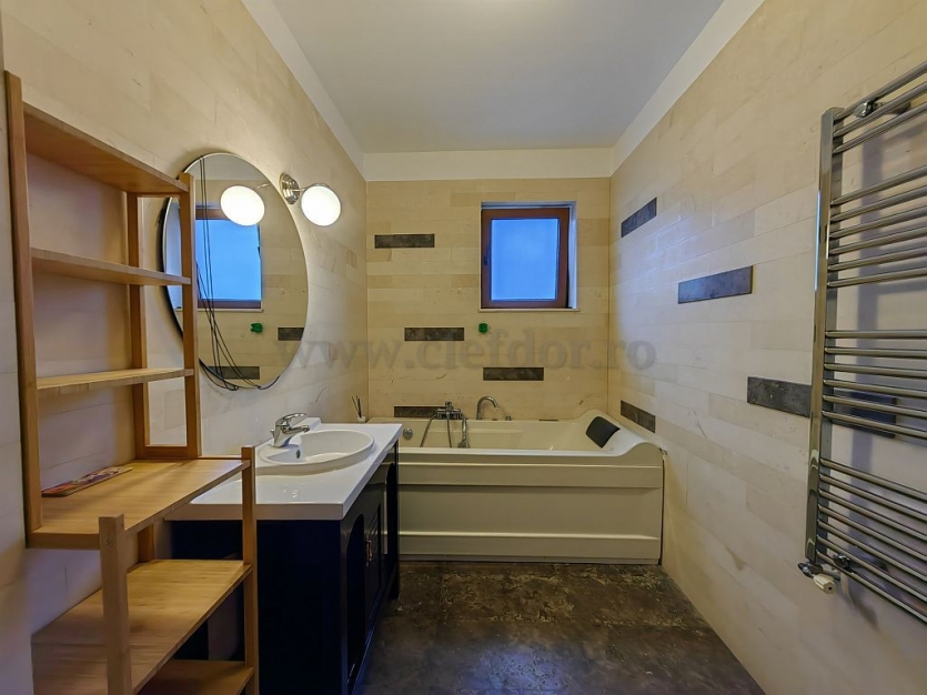 3 Bedrooms Duplex in Baneasa Area Duplex cu 4 camere în zona Baneasa
