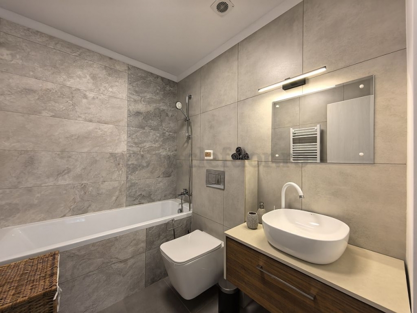 Modern Villa for rent Vilă moderna de inchiriat
