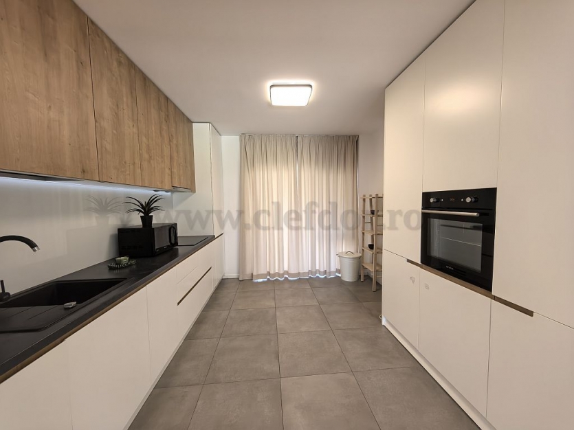 Modern Villa for rent Vilă moderna de inchiriat