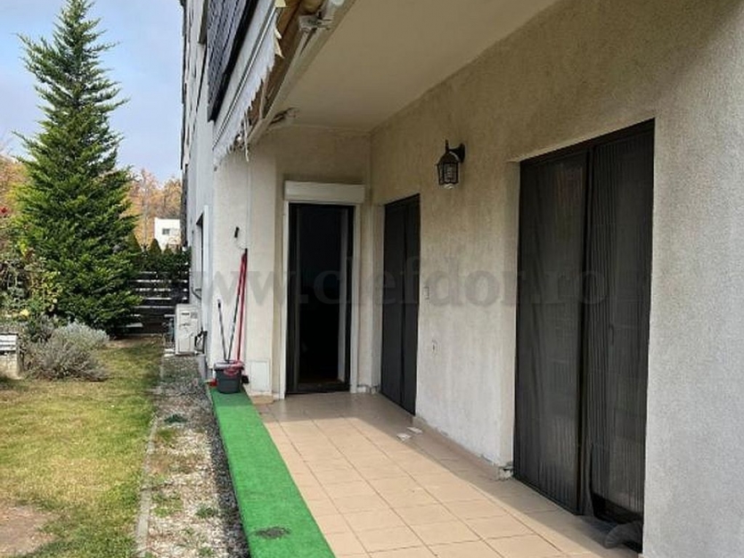 Apartament cu gradina si acces la piscina in zona Baneasa Apartament cu gradina si acces la piscina in zona Baneasa