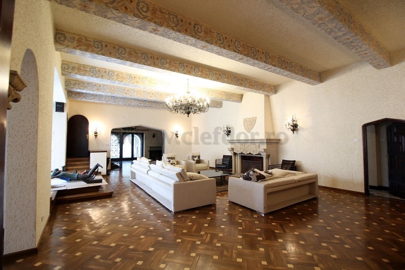 Dorobanti - Capitals - villa with 5 rooms for rent/sale Dorobanti - Capitale - vila cu 5 camere de inchiriat/vanzare