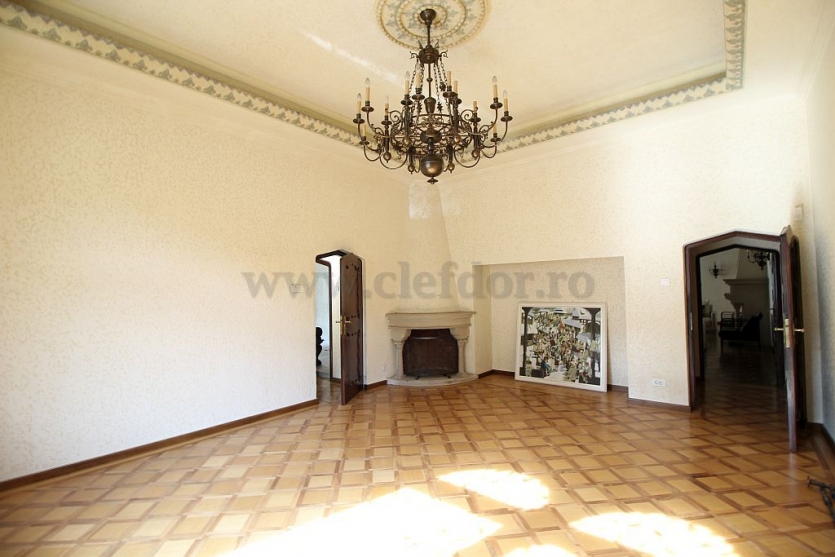 Dorobanti - Capitals - villa with 5 rooms for rent/sale Dorobanti - Capitale - vila cu 5 camere de inchiriat/vanzare