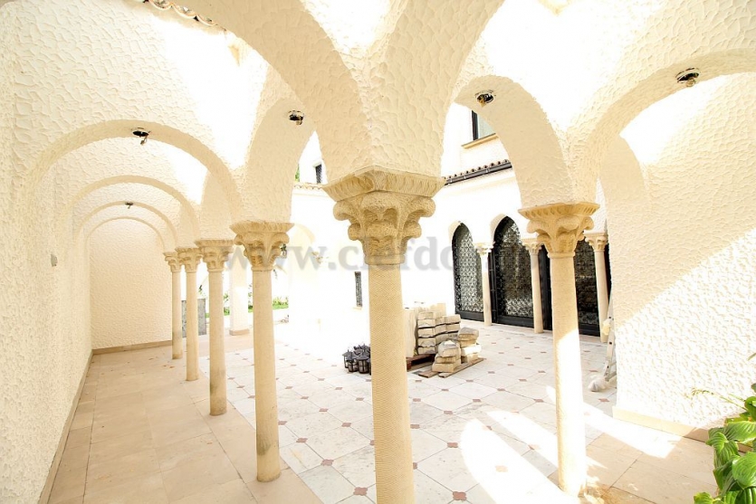 Dorobanti - Capitals - villa with 5 rooms for rent/sale Dorobanti - Capitale - vila cu 5 camere de inchiriat/vanzare