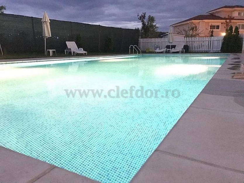 Vila de Lux cu acces la piscina in zona Pipera Vila de Lux cu acces la piscina in zona Pipera
