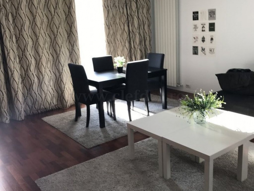 Apartament cu 2 camere de închiriat în zona Aviatiei Apartament cu 2 camere de închiriat în zona Aviatiei