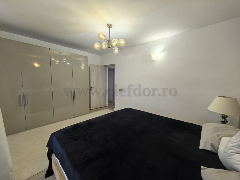 Pipera - vila renovata in complex rezidential langa OMV Pipera - vila renovata in complex rezidential langa OMV