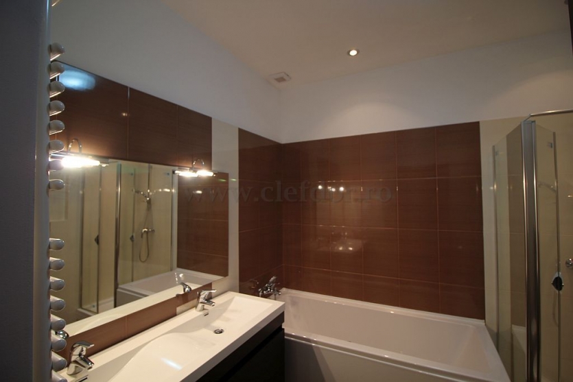 Apartament cu 4 camere 235mp utili de închiriat în zona Barbu Vacarescu Apartament cu 4 camere 235mp utili de închiriat în zona Barbu Vacarescu