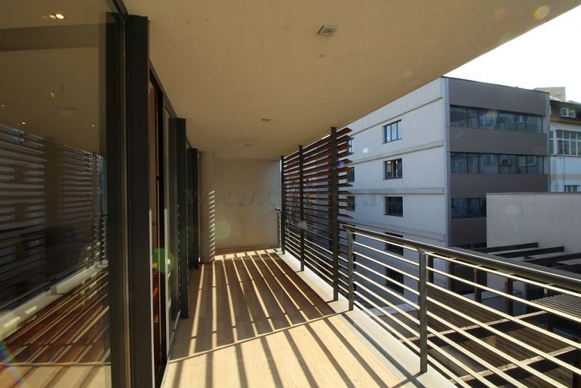 Dorobanti area - 3 bedroom penthouse apartment with a large terrace Dorobanti - penthouse cu 4 camere si terasa spatioasa