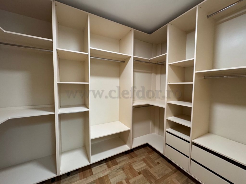 Nordului deplex-2 bedroom 167mp and garden 90mp, refurbished 2025 Soseaua Nordului - deplex cu 3 camere 167mp si gradina 90mp renovat 2025