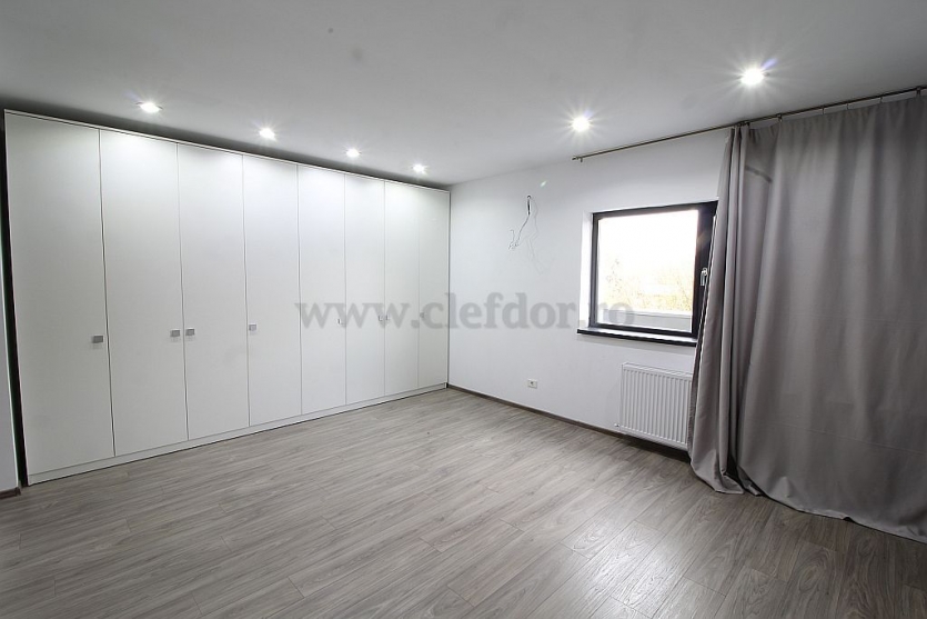 Iancu Nicolae - vila cu 4 dormitoare prima inchiriere Iancu Nicolae - vila cu 4 dormitoare prima inchiriere