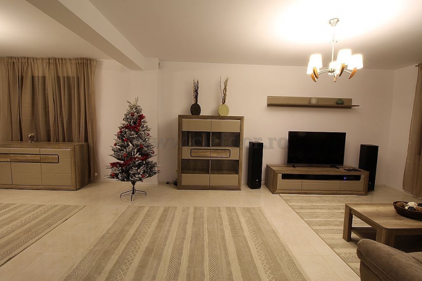 Modern Villa with 3 bedroom in Baneasa Area Vila moderna cu 3 dormtoare in zona Baneasa