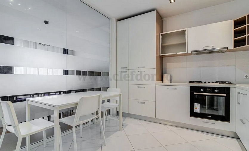 Apartament cu 3 camere, Școala Americană Apartament cu 3 camere, Școala Americană