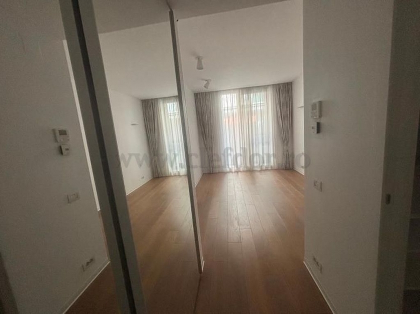 4 room Apartment for rent, Primaverii area Apartament cu 4 camere de închiriat în zona Primaverii