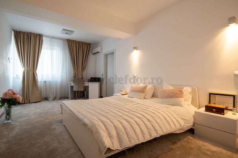 Luxury Penthouse in Pipera area Penthouse în zona Pipera