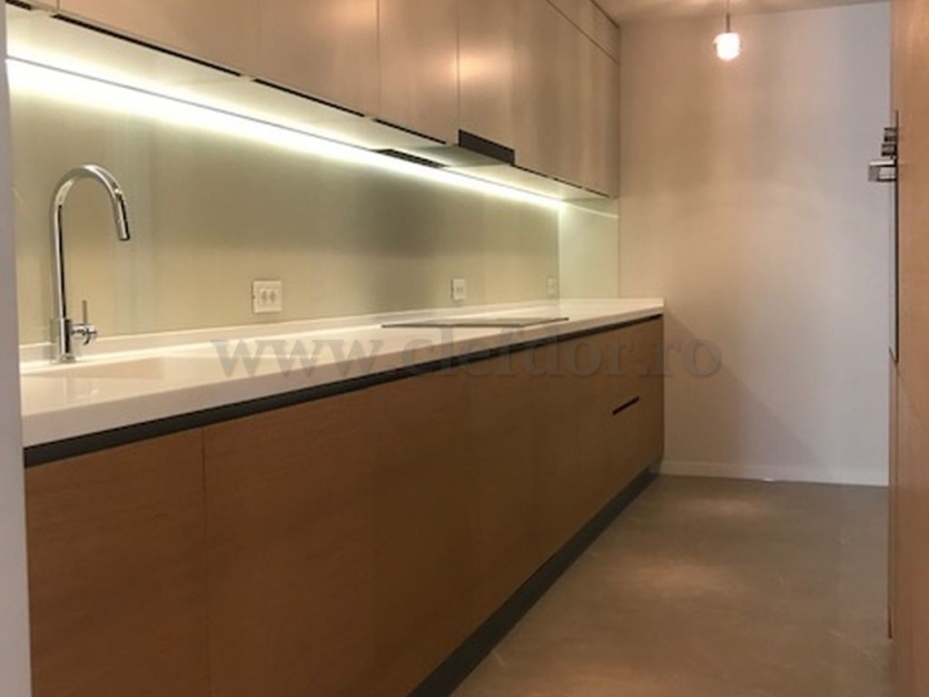 Apartament cu 4 camere de închiriat în zona Primaverii Apartament cu 4 camere de închiriat în zona Primaverii