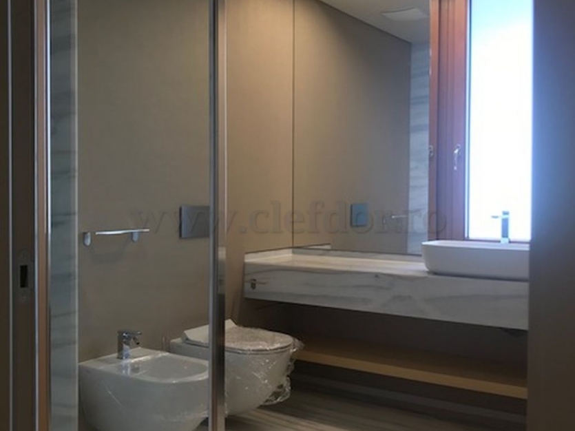 Apartament cu 4 camere de închiriat în zona Primaverii Apartament cu 4 camere de închiriat în zona Primaverii