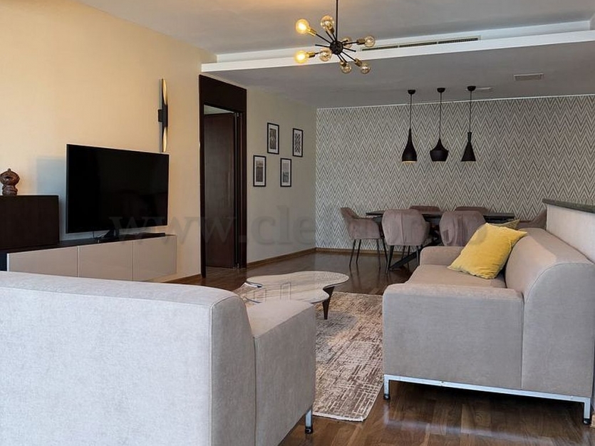 Apartament cu 3 camere in zona Iancu Nicolae Apartament cu 3 camere in zona Iancu Nicolae