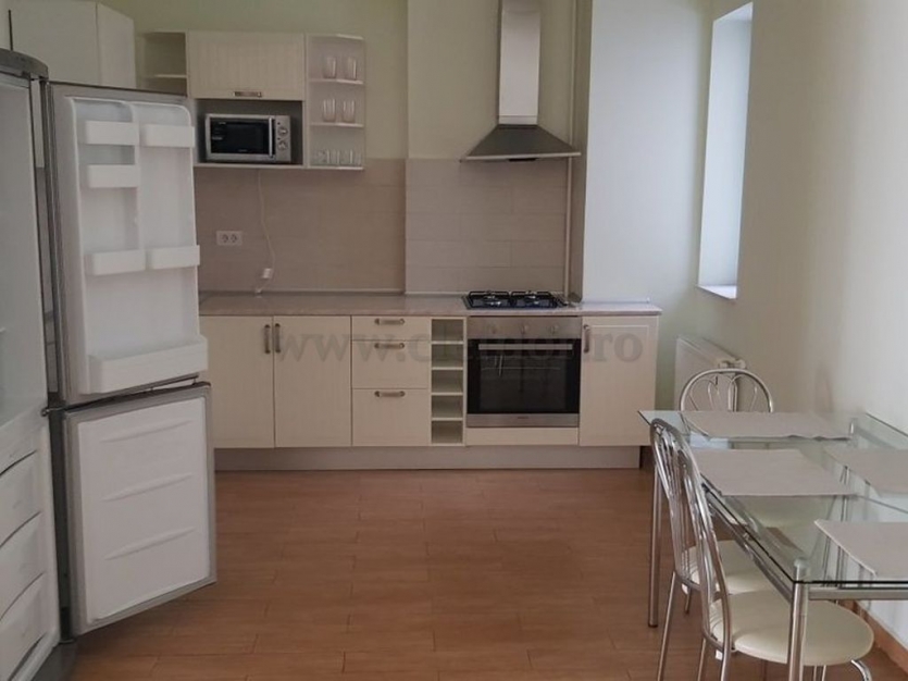 2 room Apartment for rent, Soseaua Nordului area Apartament cu 2 camere de închiriat în zona Soseaua Nordului