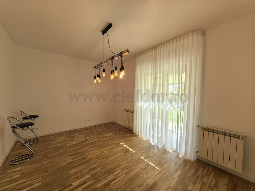 Villa with Swimming Pool on Iancu Nicolae for Rent Vilă cu Piscina de închiriat în zona Iancu Nicolae