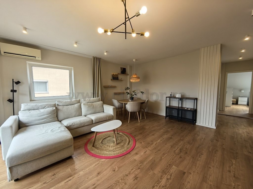 2 Bedrooms Apartment for rent, Pipera area Apartament cu 3 camere de închiriat în zona Pipera