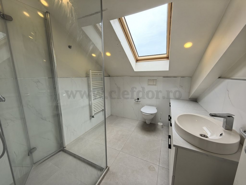 2 Bedrooms Apartment for rent, Pipera area Apartament cu 3 camere de închiriat în zona Pipera
